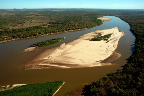 Obras de pavimentação na MT-322 são retomadas.