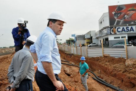 Governador Silval Barbosa destaca ritmo dos trabalhos durante vistoria às obras para a Copa