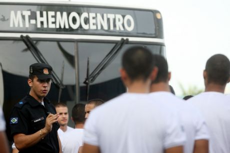 Parceria PM e Hemocentro mobiliza cerca de 50 doadores de sangue