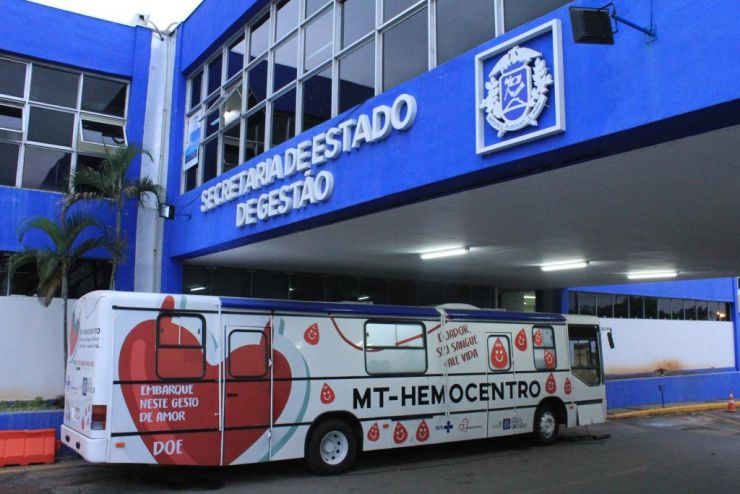 Hemobus arrecadou 76 bolsas de sangue no Centro Político