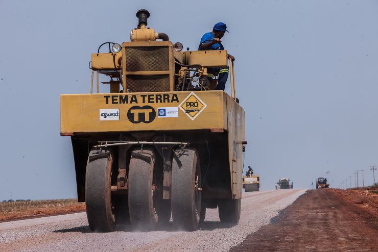 Trecho entre Vale de São Domingos e Distrito de Máquina Queimada será asfaltado