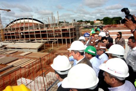 Ministro do Esporte destaca avanços nas obras da Arena e esforço de MT para realizar Copa dentro da expectativa