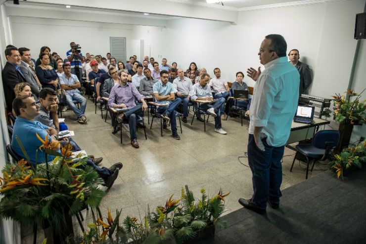 Governador e secretários iniciam capacitação em administração pública