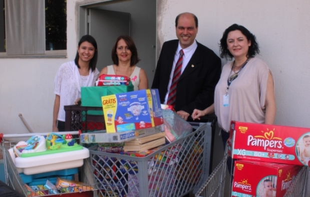 Servidores da SAD realizam campanha interna e arrecadam donativos para creches, Hospital do Câncer e AACC