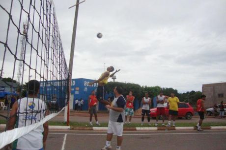 Alegria e emoção na 3ª etapa do Circuito Estadual de Vôlei de Rua no município de Acorizal