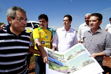 Comissão da AL-MT visita áreas do Fan Fest e do COT da Barra do Pari