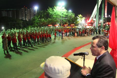 Silval Barbosa celebra a estruturação do Corpo de Bombeiros de Mato Grosso