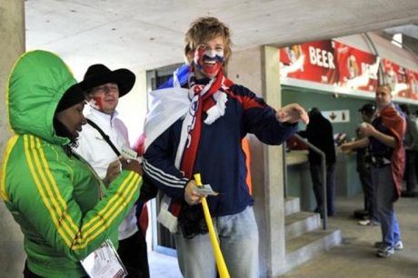 Abertas inscrições para programa de voluntariado para a Copa do Mundo